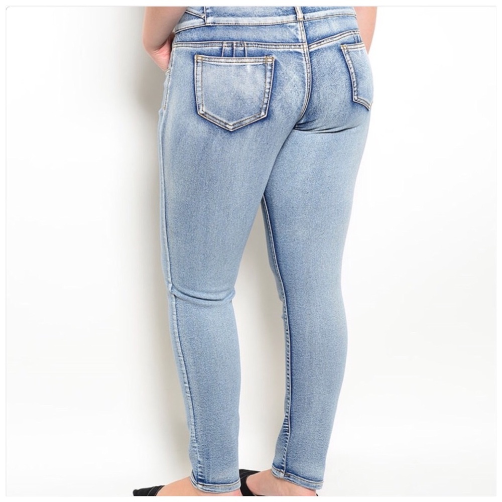 4 LEFT Blue Denim Skinny Jeans - Picture 3 of 3